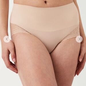 NWT size S SPANX Soft Nude Lace Trim Panties Two Pairs Undie-Tectable